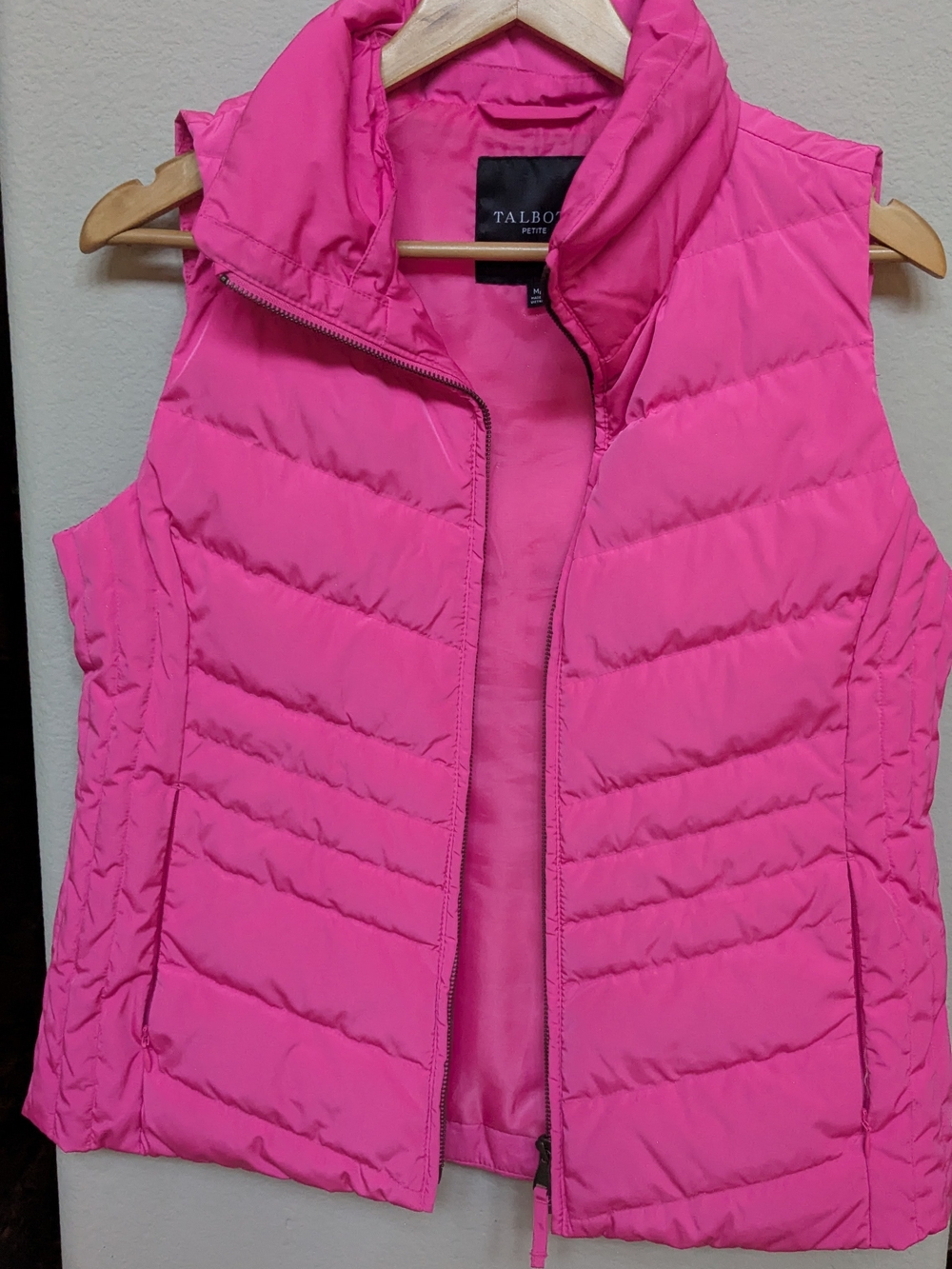 Talbots Hot Pink Quilted Puffer Vest With Removable Fur Collar